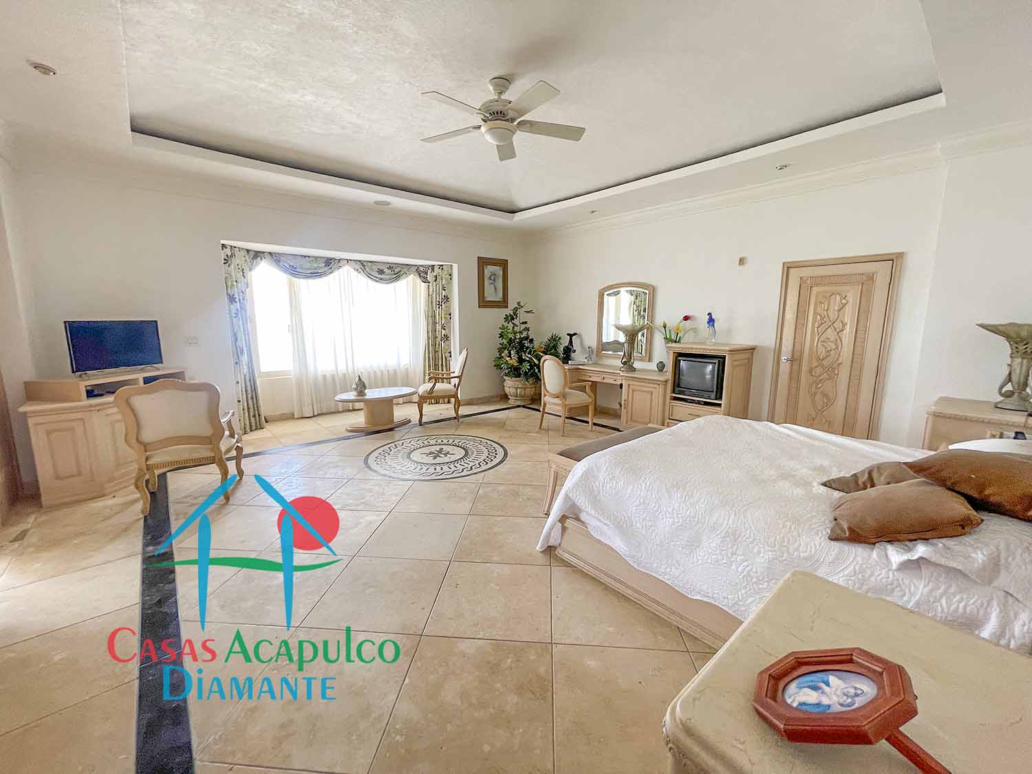 Tres Vidas Villa Universal - Recámara principal 1